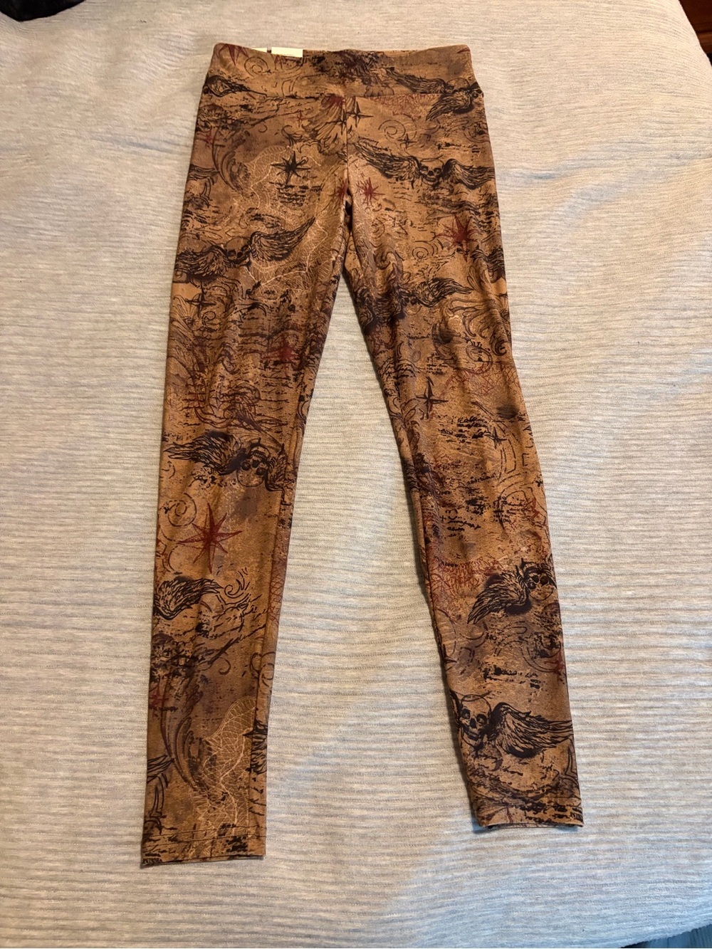 NWT Walmart No Boundaries Skull + Wings Print Sueded Leggings, Size Small/Medium